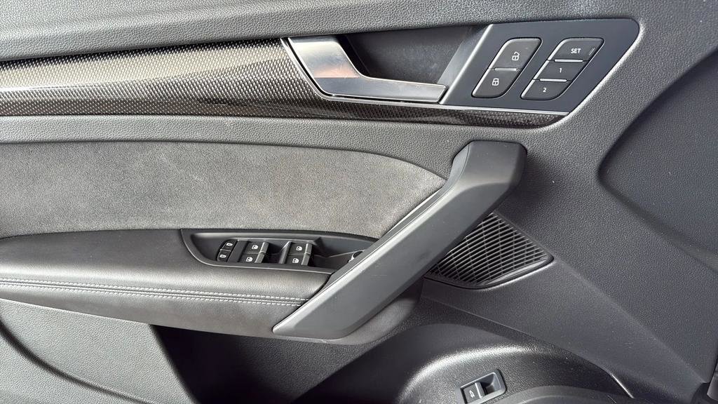 Used 2021 Audi SQ5 Premium Plus w/ Premium Plus Package image 21