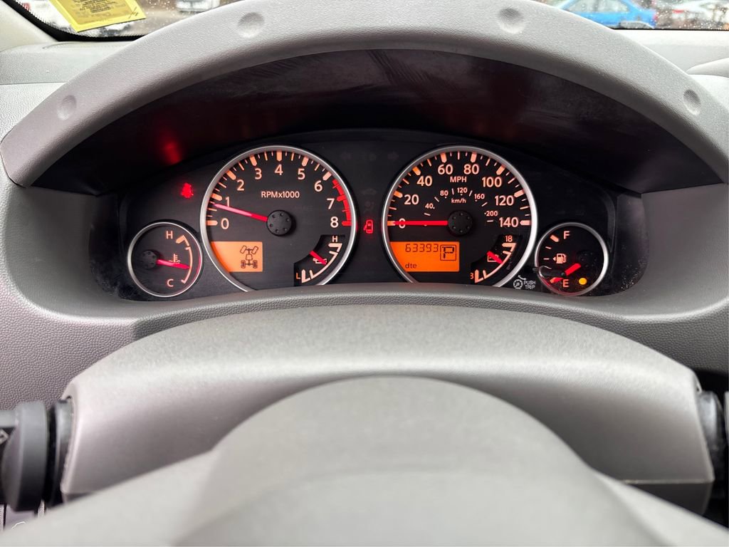 Used 2015 Nissan Frontier SL image 22