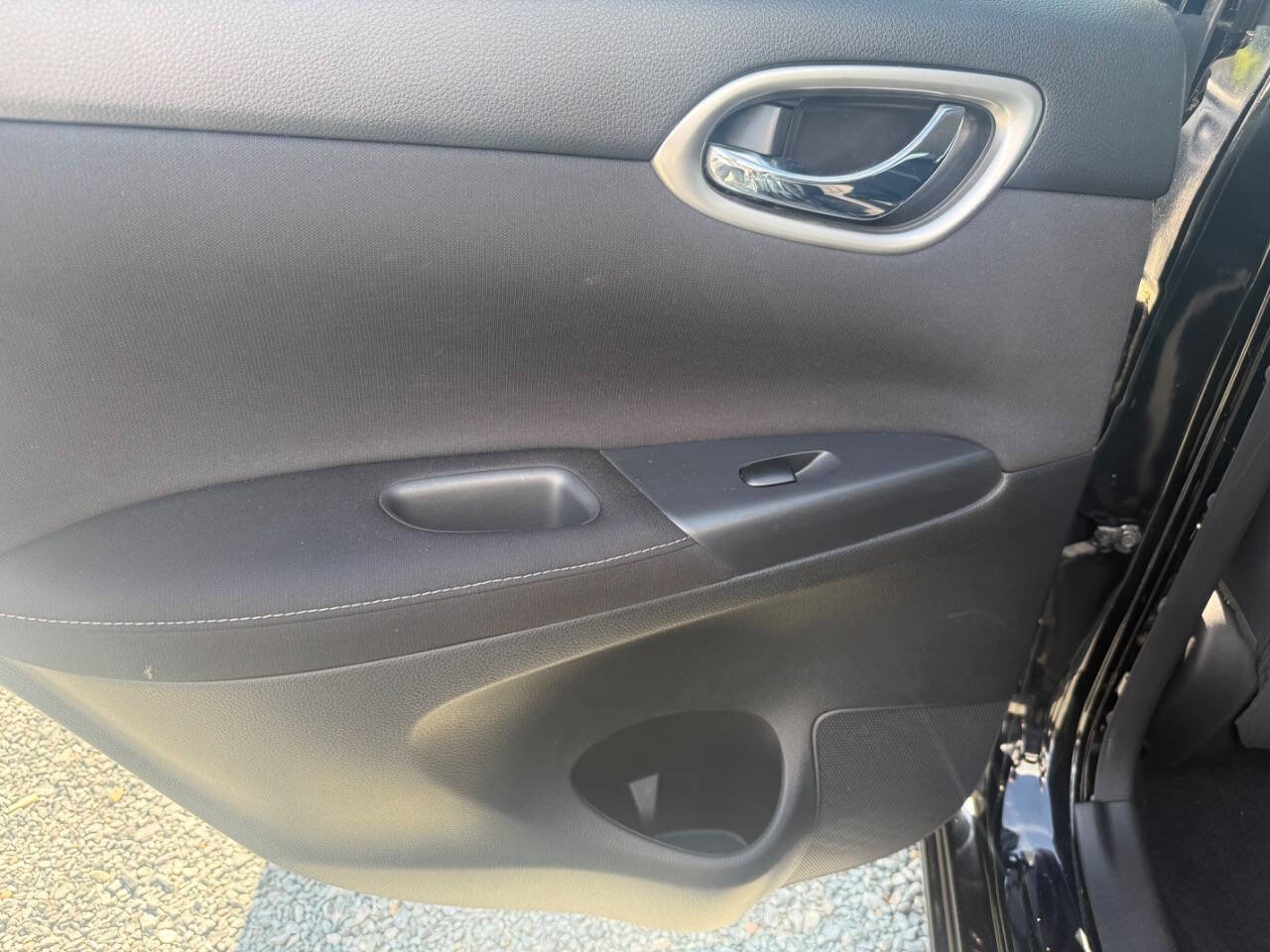 Used 2014 Nissan Sentra SV image 12