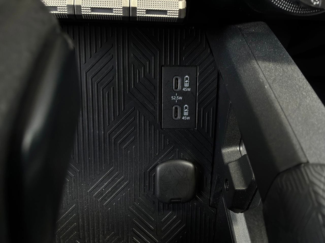 Used 2025 Toyota 4Runner SR5 RWD image 23
