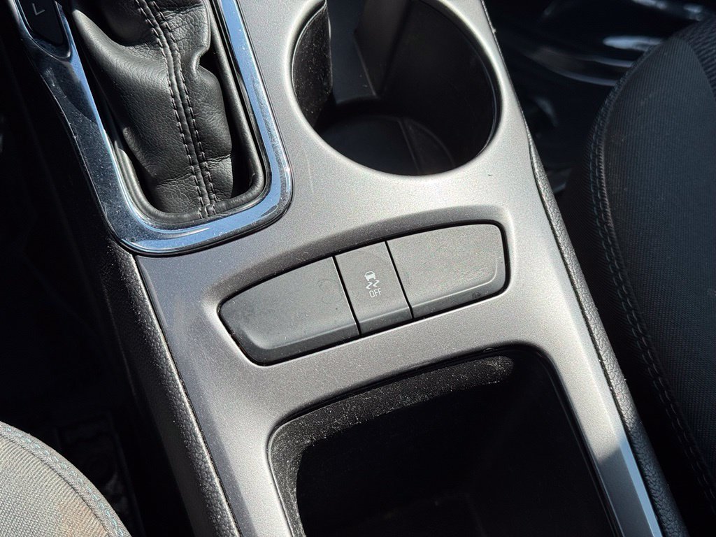 Used 2016 Chevrolet Cruze LT w/ Sun And Sound Package FWD image 19