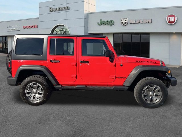 Used 2017 Jeep Wrangler Unlimited Rubicon w/ Connectivity Group AWD/4WD image 8