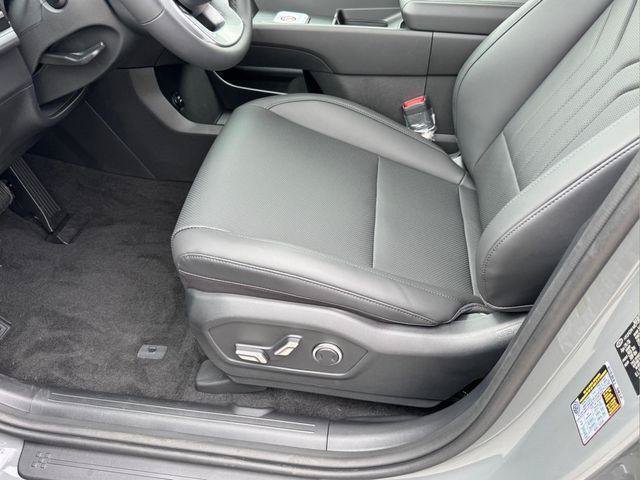New 2026 Hyundai Santa Fe SEL FWD image 7