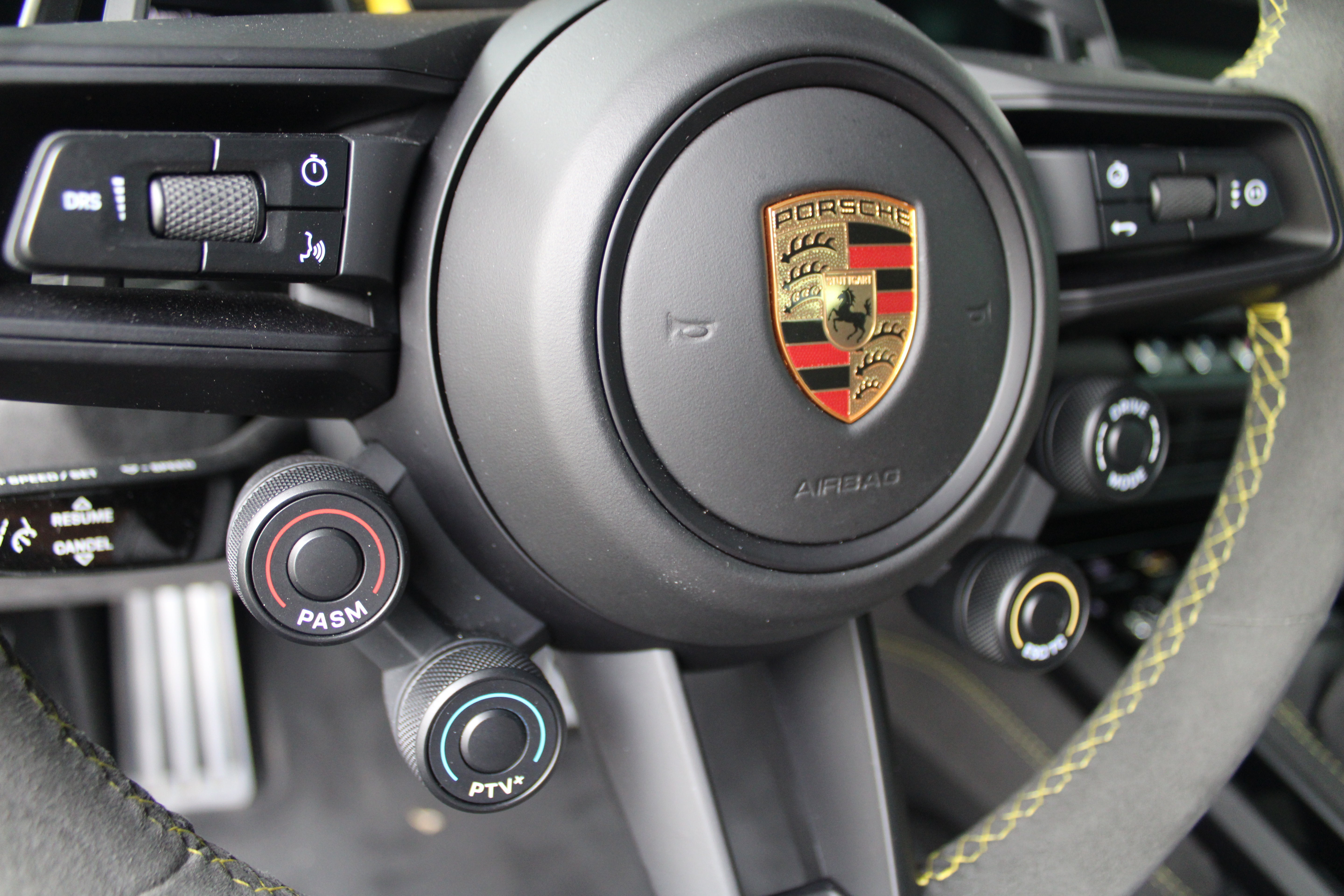 Used 2024 Porsche 911 GT3 RS RWD image 16