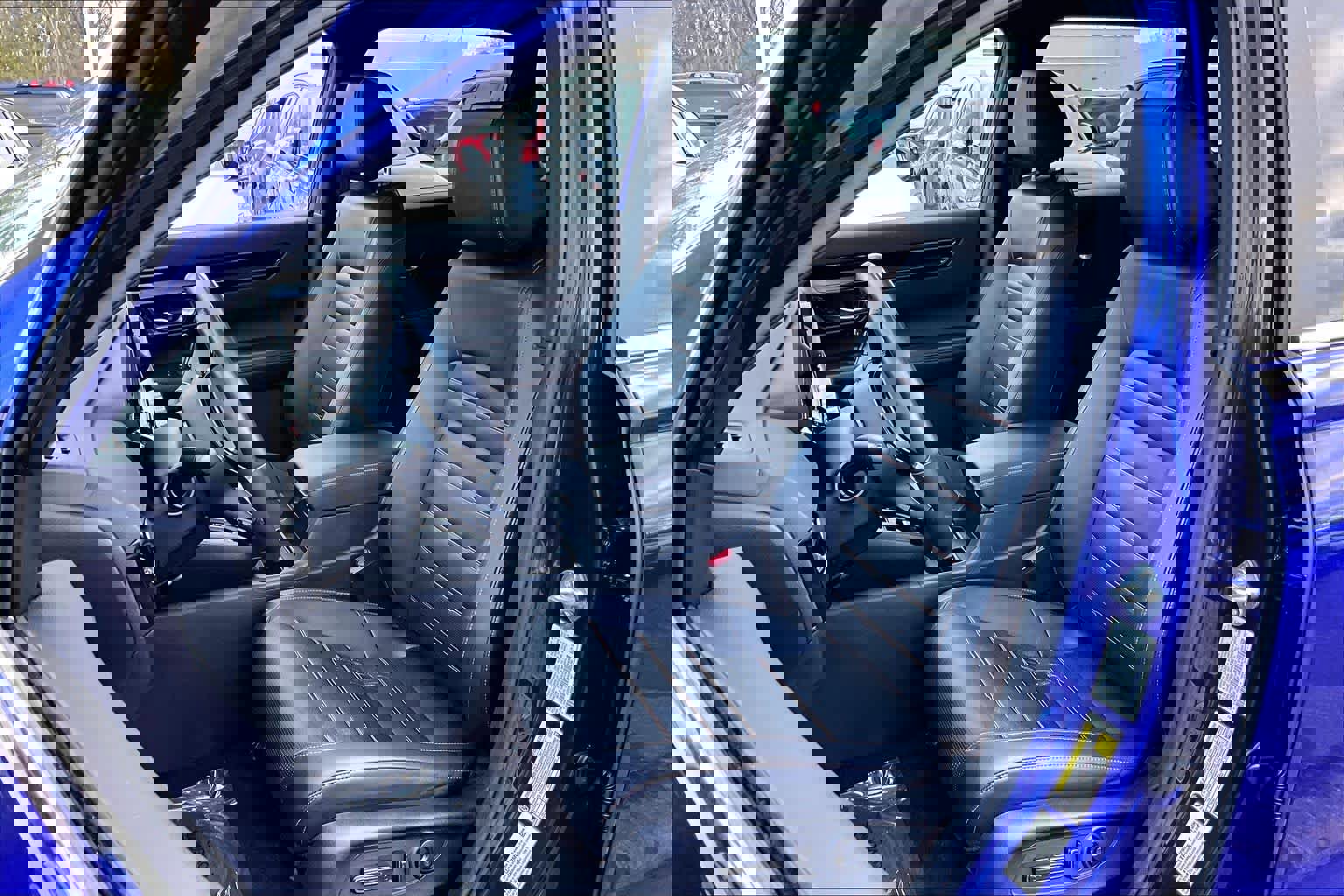 Used 2024 Honda CR-V Sport Touring image 9