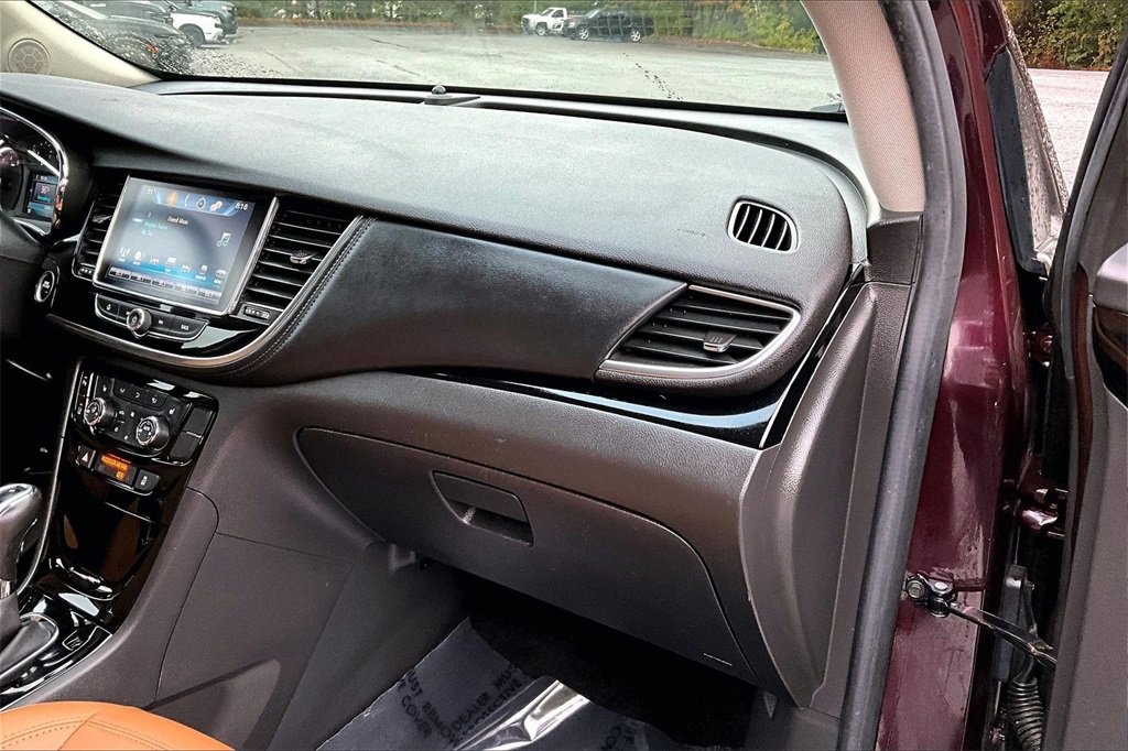 Used 2018 Buick Encore Premium w/ Experience Buick Package image 24