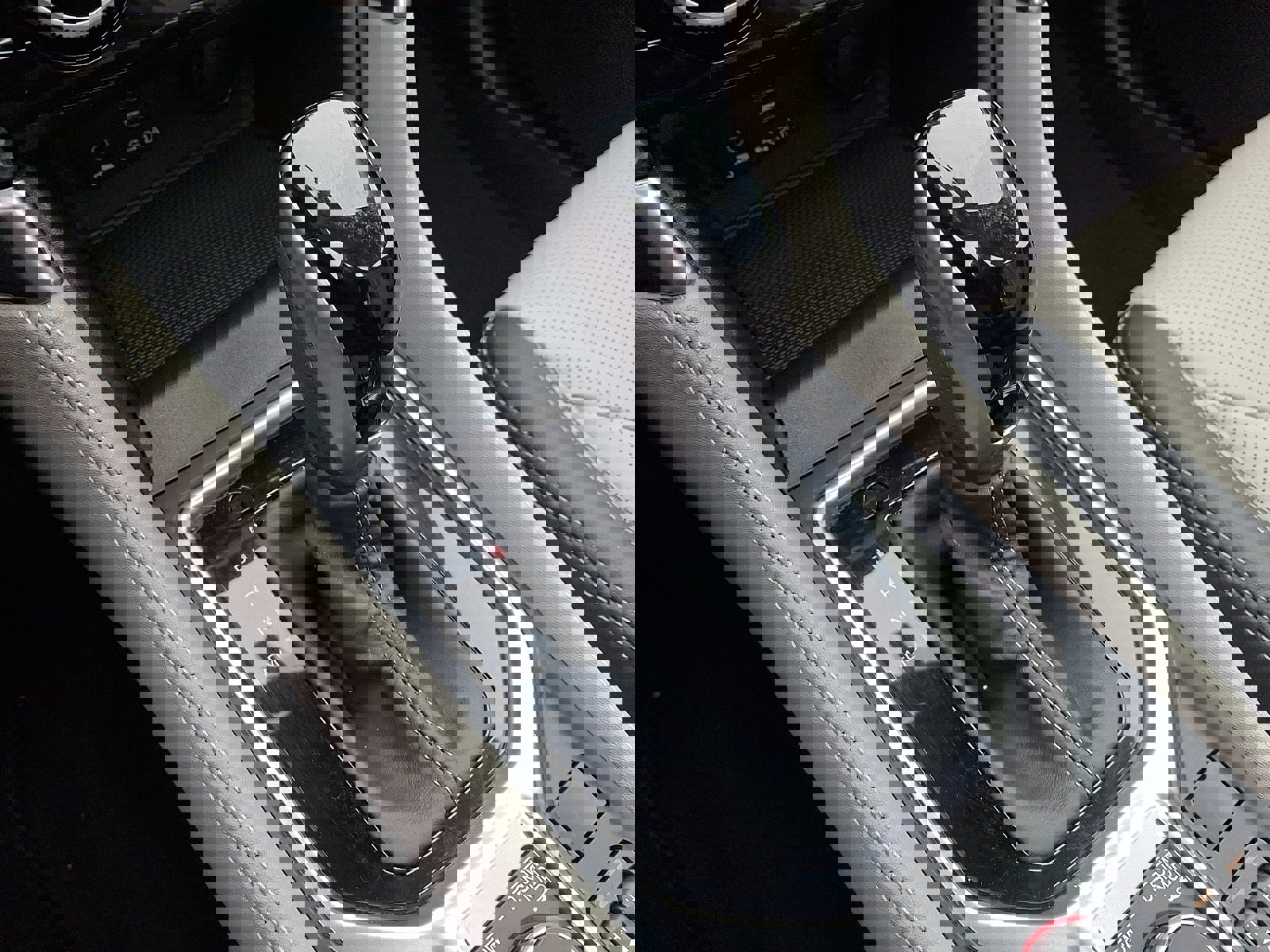 Used 2022 Subaru Forester Limited w/ Popular Package #3 image 16