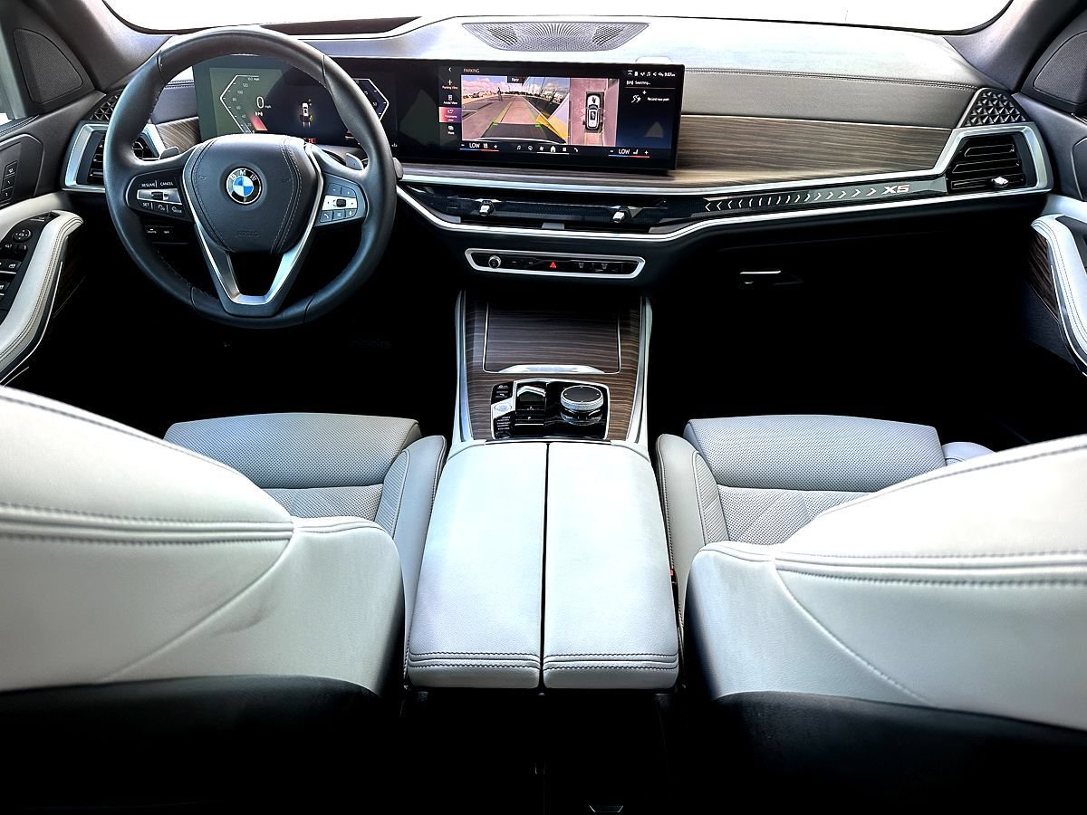Certified 2024 BMW X5 sDrive40i w/ Parking Assistance Package RWD image 26