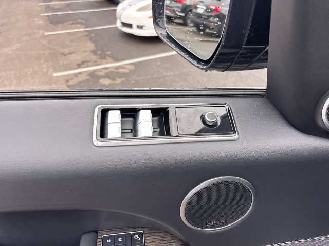 Used 2018 Land Rover Range Rover Sport HSE AWD/4WD image 15