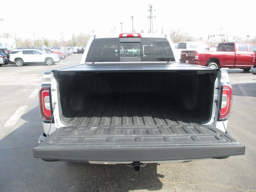 Used 2017 GMC Sierra 1500 SLT image 9