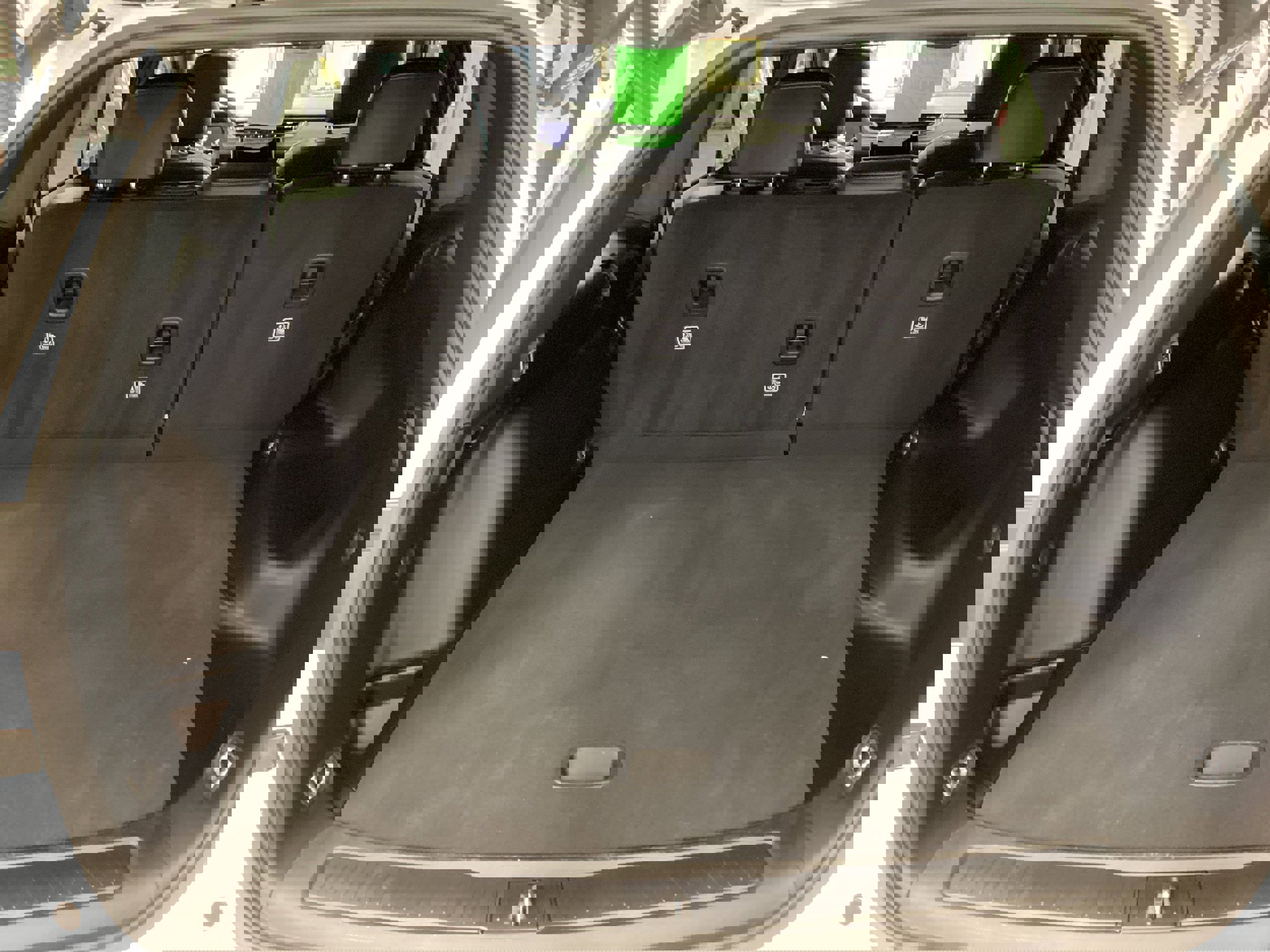 Used 2024 Jeep Grand Cherokee Altitude image 5