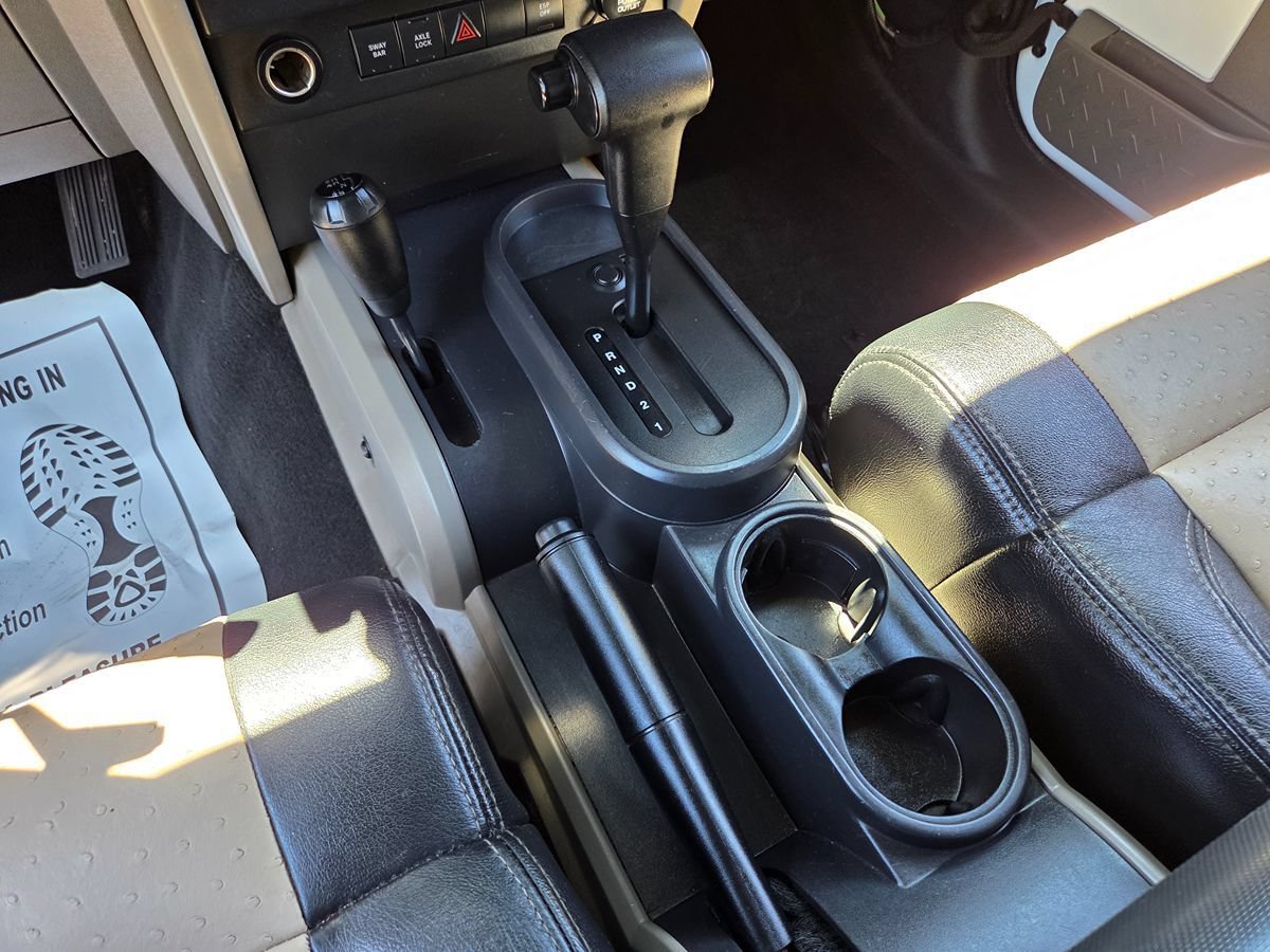 Used 2008 Jeep Wrangler Rubicon w/ PWR Convenience Group AWD/4WD image 34