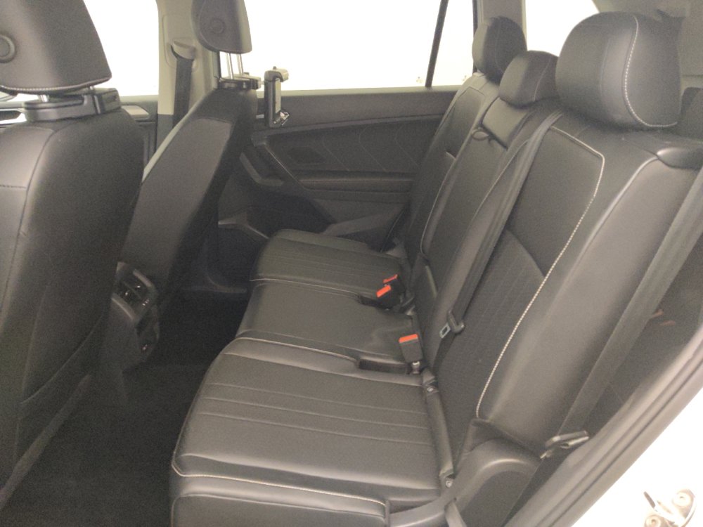 Used 2022 Volkswagen Tiguan SE FWD image 18