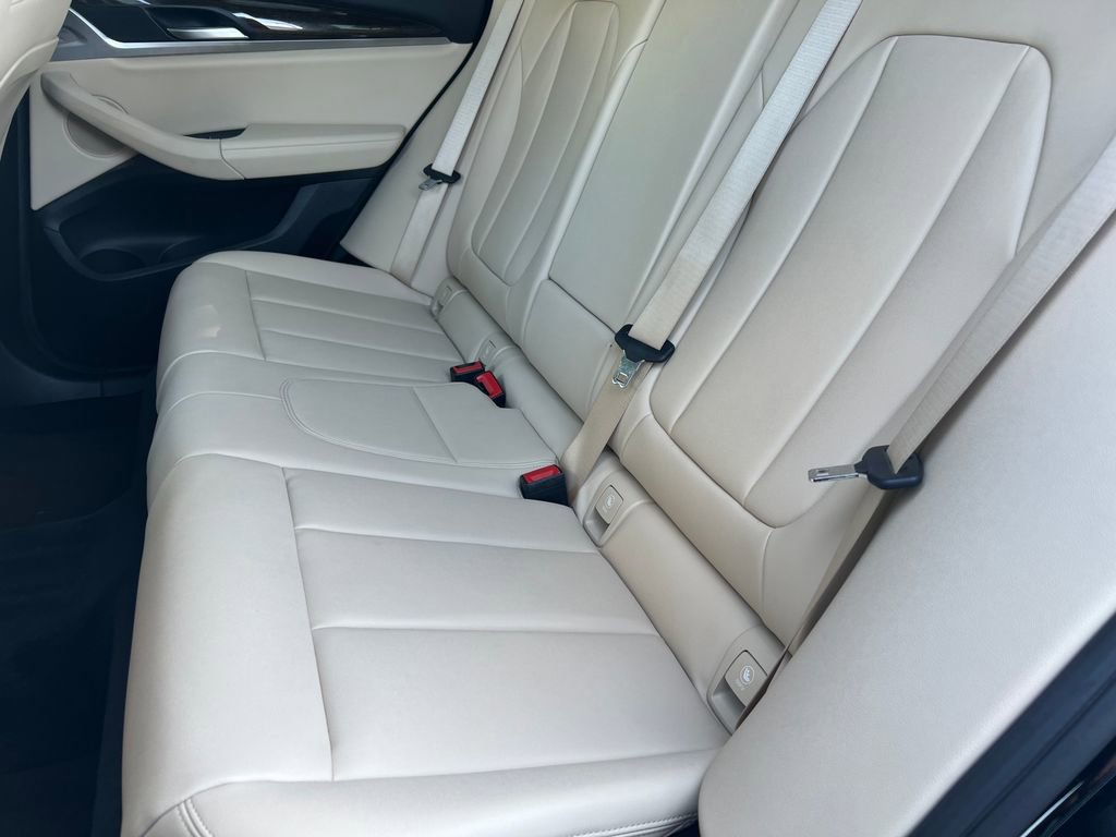 Used 2019 BMW X3 xDrive30i w/ Driving Assistance Package AWD/4WD image 14