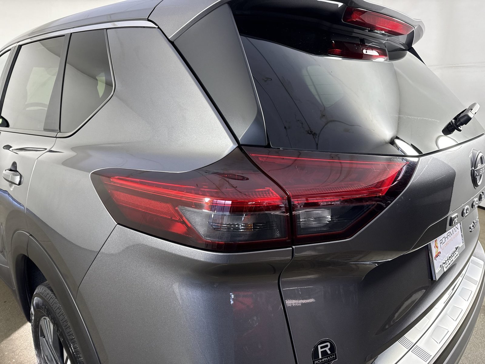 Certified 2023 Nissan Rogue SV AWD/4WD image 31