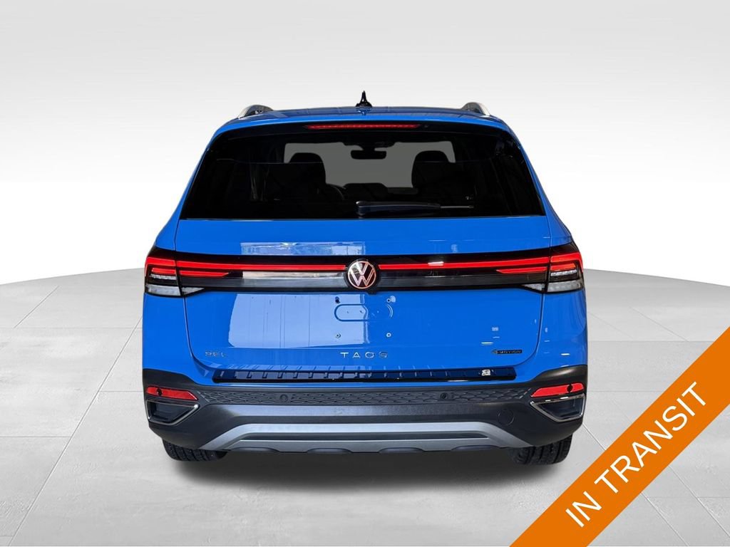 Used 2025 Volkswagen Taos SEL AWD/4WD image 40