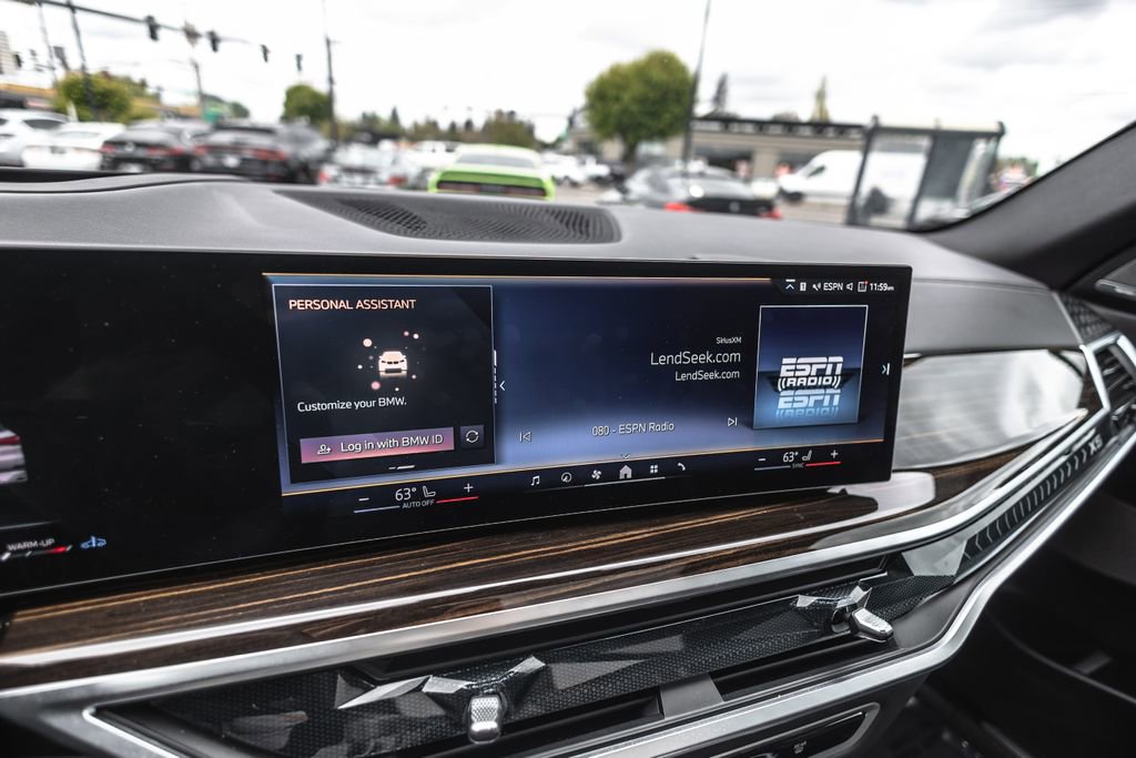 Used 2026 BMW X5 xDrive40i AWD/4WD image 14