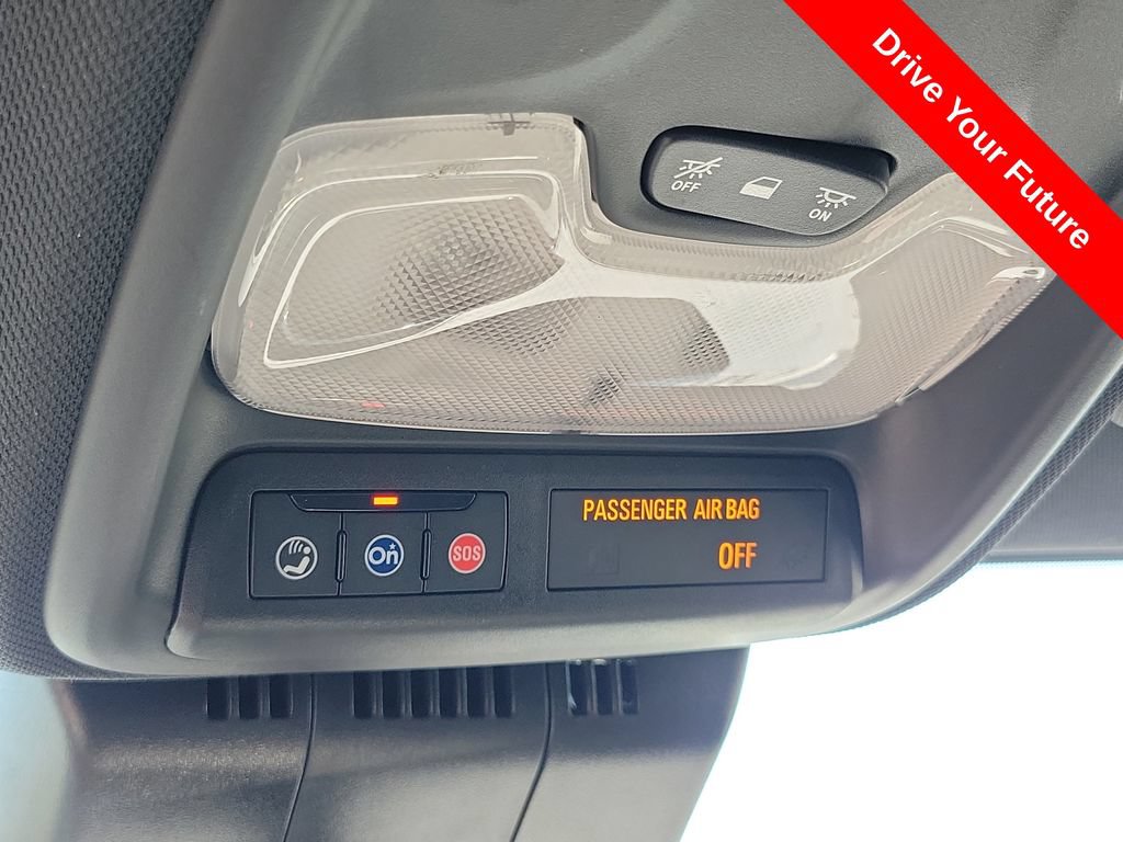 Used 2023 Chevrolet Colorado W/T RWD image 18