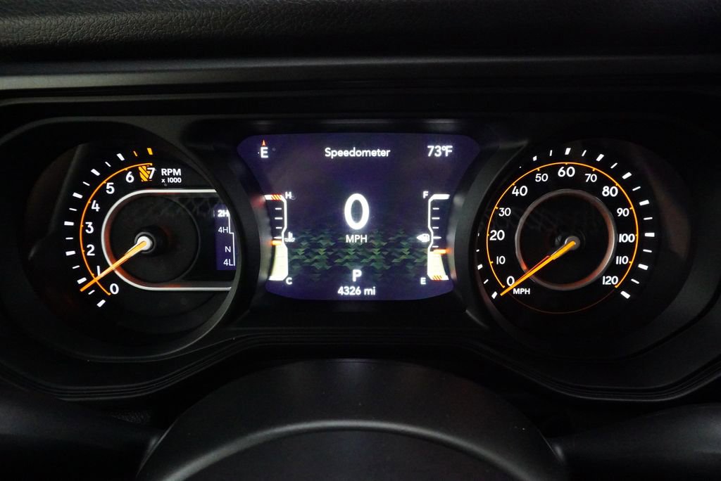 Used 2025 Jeep Gladiator Sport AWD/4WD image 11