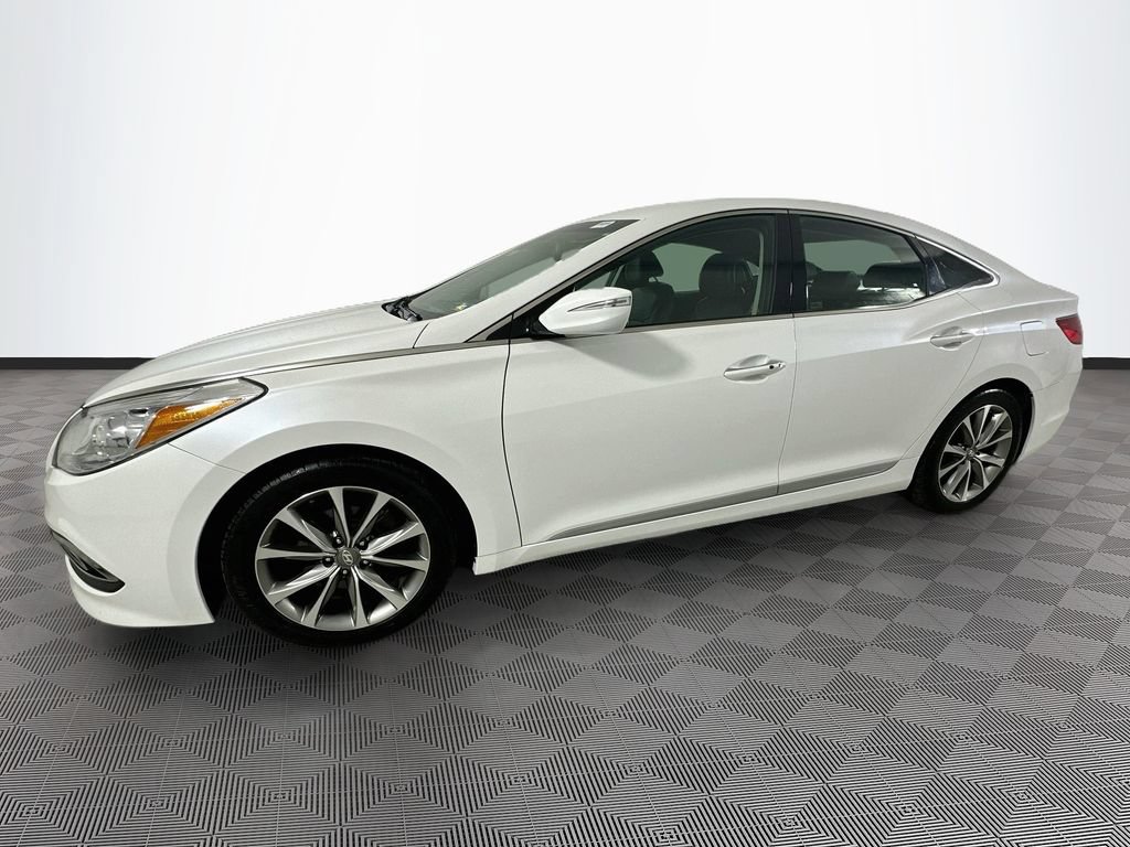 Used 2017 Hyundai Azera FWD image 4