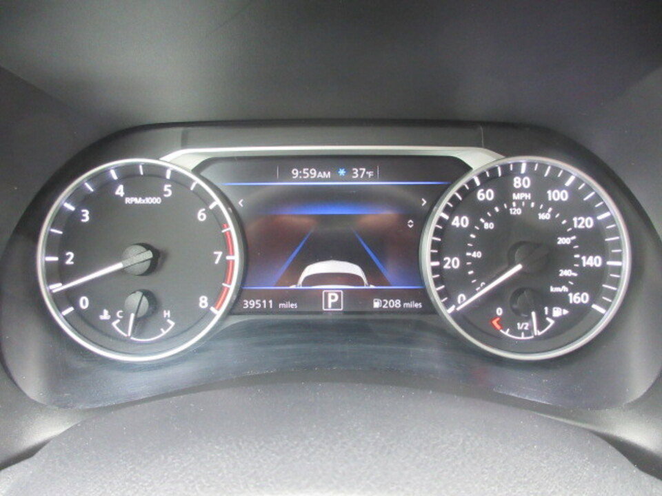 Used 2024 Nissan Sentra SV image 15