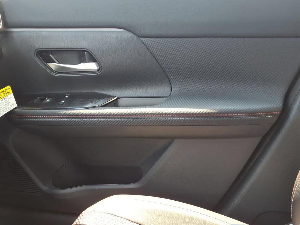 New 2026 Nissan Kicks SR FWD image 22