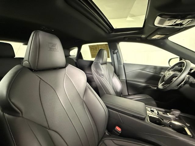 Used 2024 Lexus RX 350 F Sport w/ Convenience Package AWD/4WD image 32