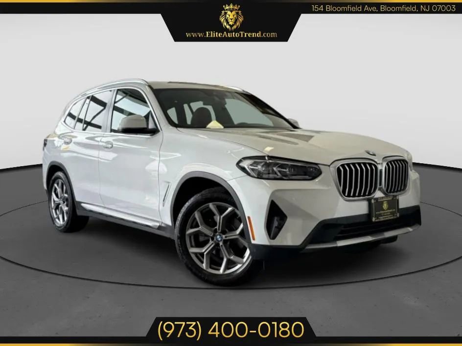 Used 2022 BMW X3 xDrive30i w/ Premium Package 2