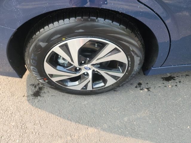 Certified 2025 Subaru Legacy Premium image 22