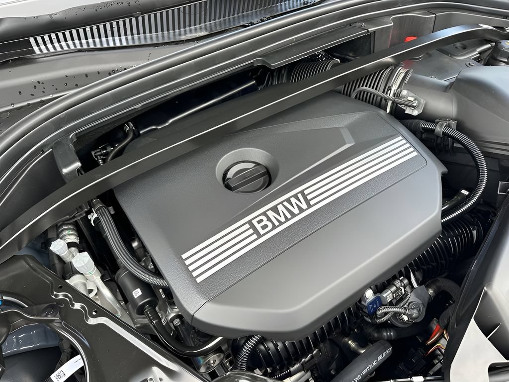 New 2026 BMW X2 xDrive28i w/ Technology Package AWD/4WD image 19