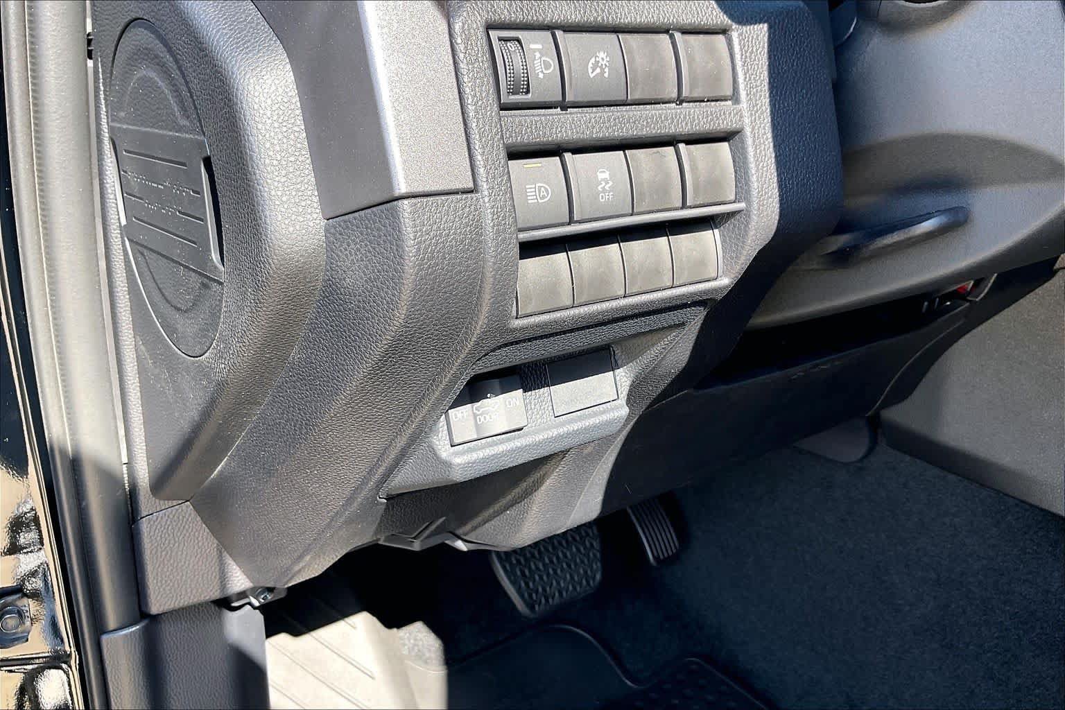 New 2026 Toyota Tacoma SR5 AWD/4WD image 19