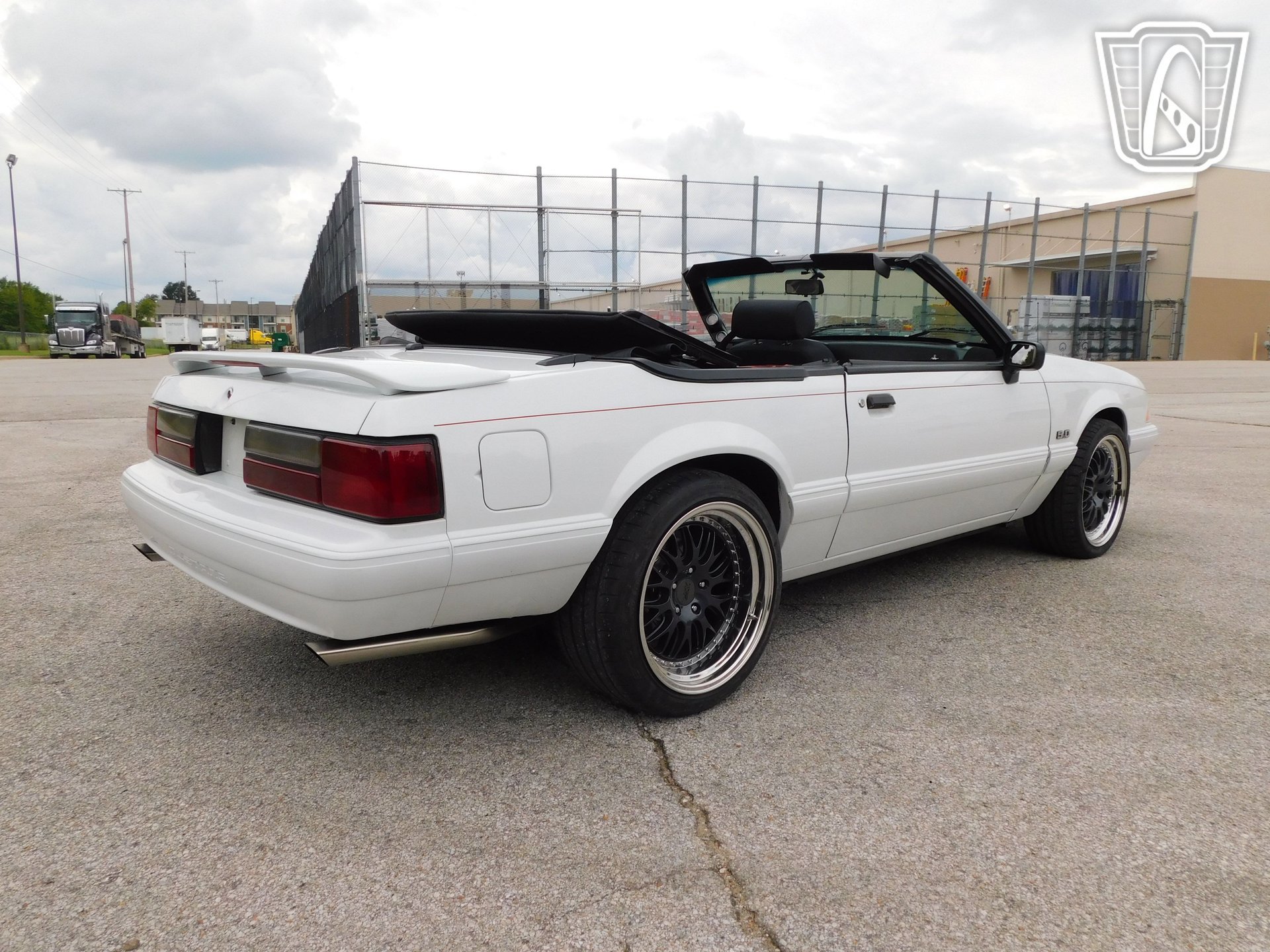 Used 1990 Ford Mustang LX image 27
