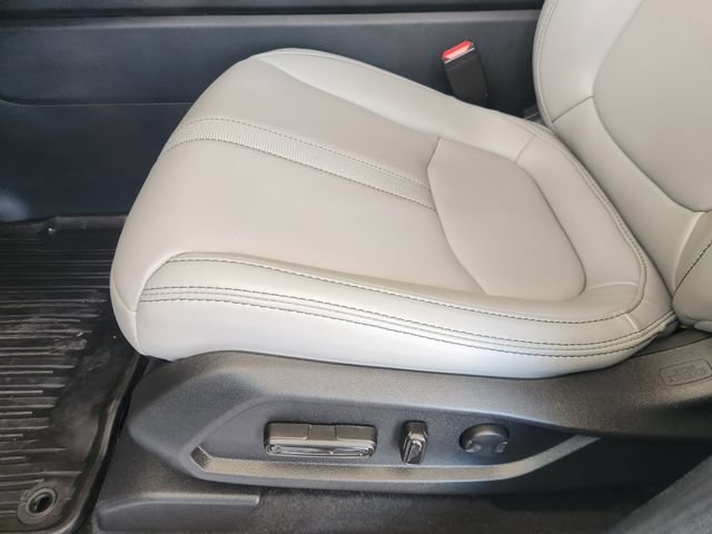 Used 2025 Honda Pilot Touring image 26