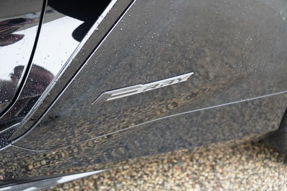 New 2025 Chevrolet Corvette E-Ray w/ LPO, Roadside Safety Package image 16