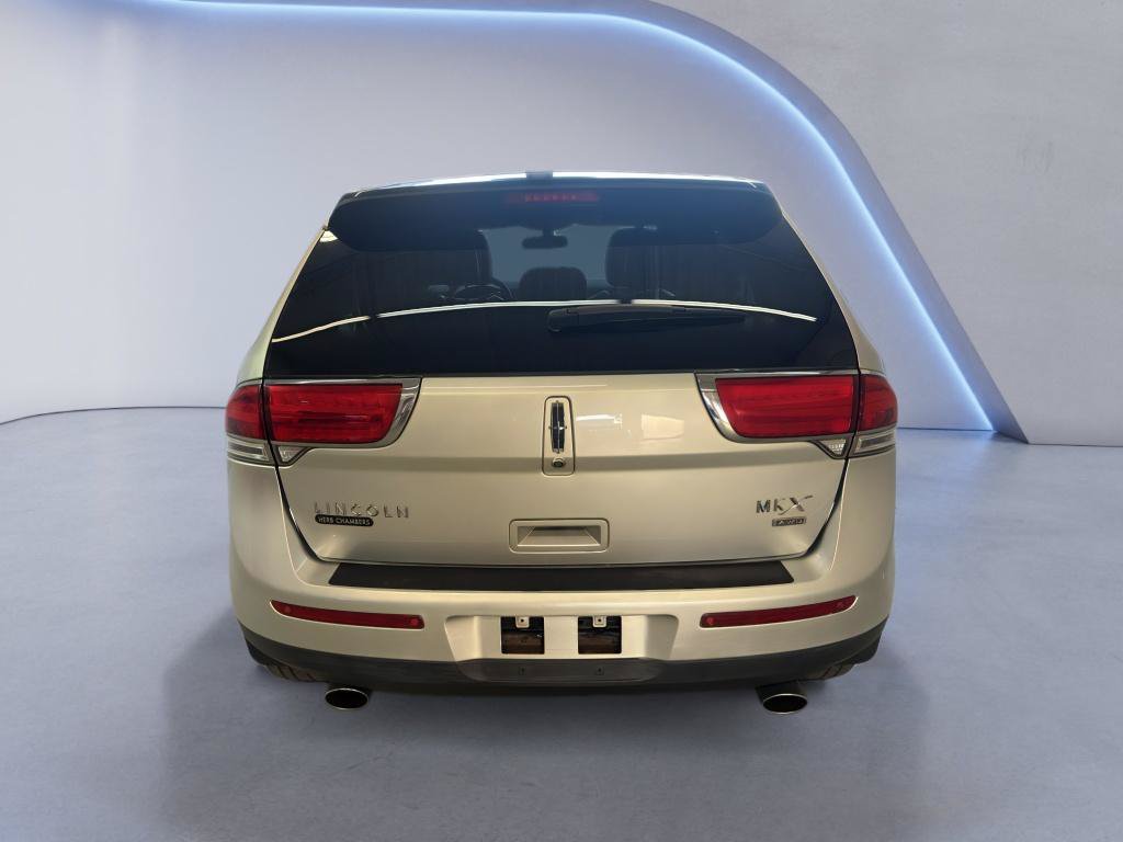 Used 2015 Lincoln MKX AWD w/ Equipment Group 102A image 7