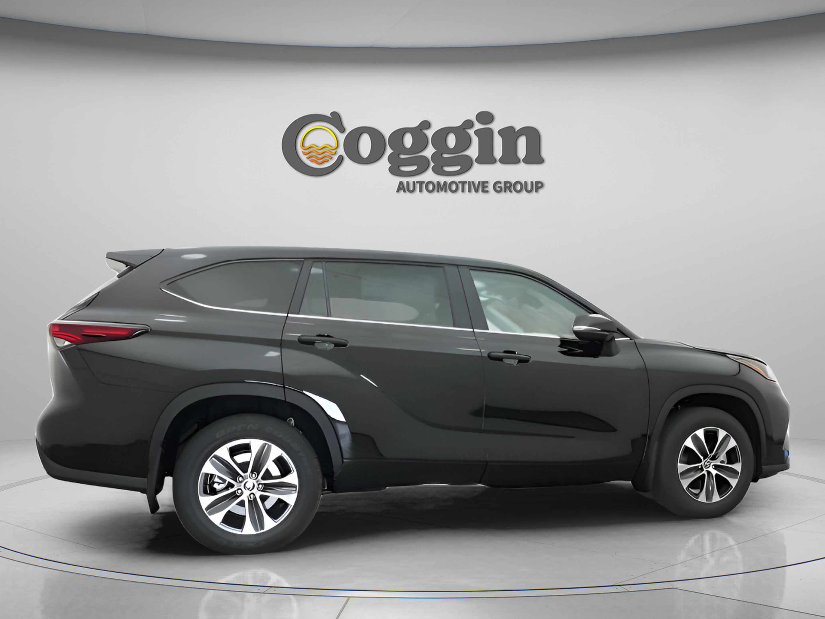 Certified 2026 Toyota Highlander XLE AWD/4WD image 26