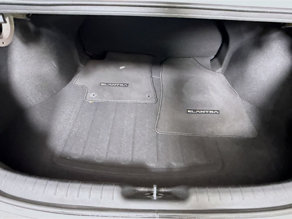Certified 2025 Hyundai Elantra Sport FWD image 27
