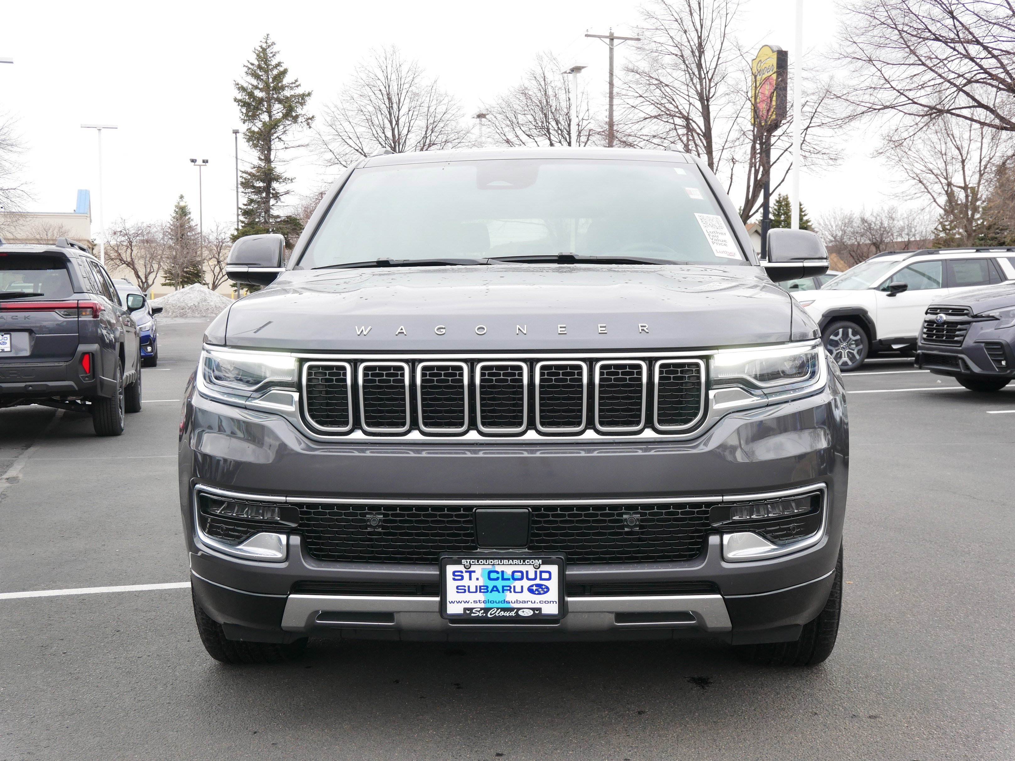 Used 2022 Jeep Wagoneer Series III video 2