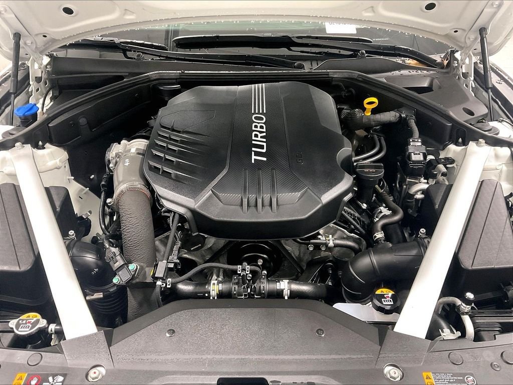 Used 2025 Genesis G70 3.3T Advanced AWD/4WD image 29