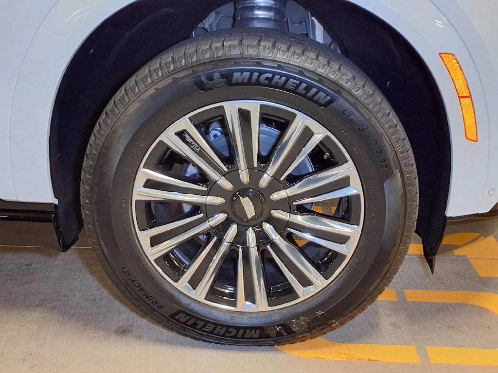 New 2026 Cadillac Escalade IQL Luxury AWD/4WD image 4