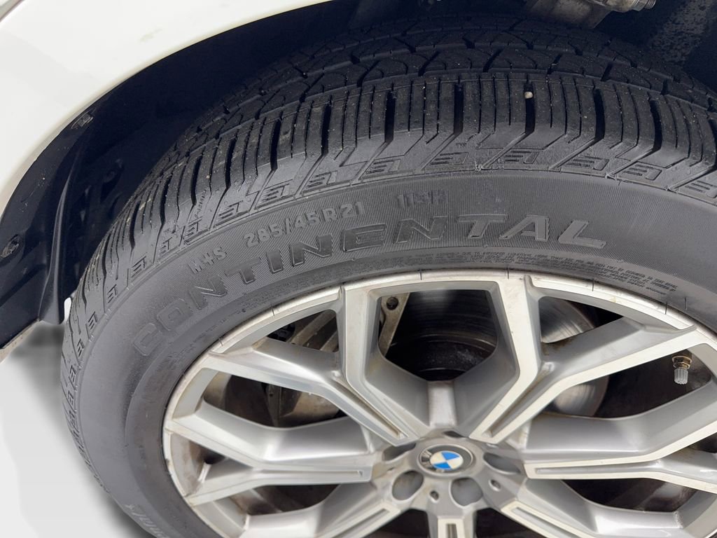 Used 2023 BMW X7 xDrive40i image 93