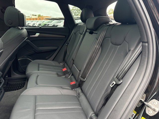 Used 2024 Audi Q5 e Premium Plus w/ Premium Plus Package image 21