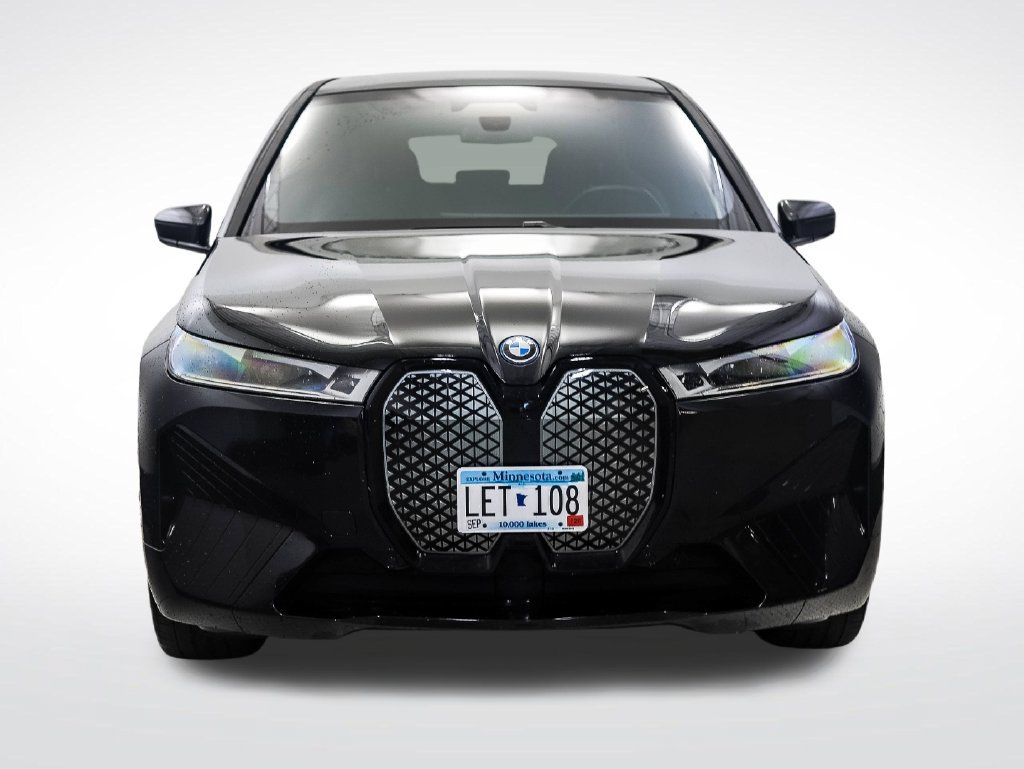 Certified 2024 BMW iX xDrive50 w/ Premium Package AWD/4WD image 8