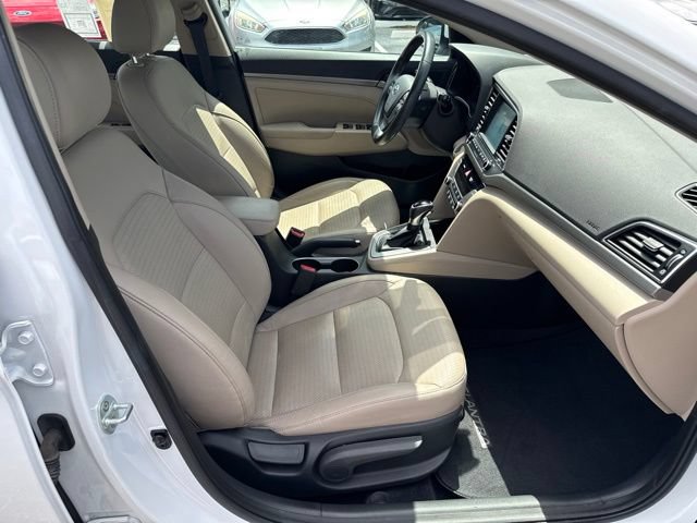 Used 2017 Hyundai Elantra Limited w/ Limited Ultimate Package 05 FWD image 25