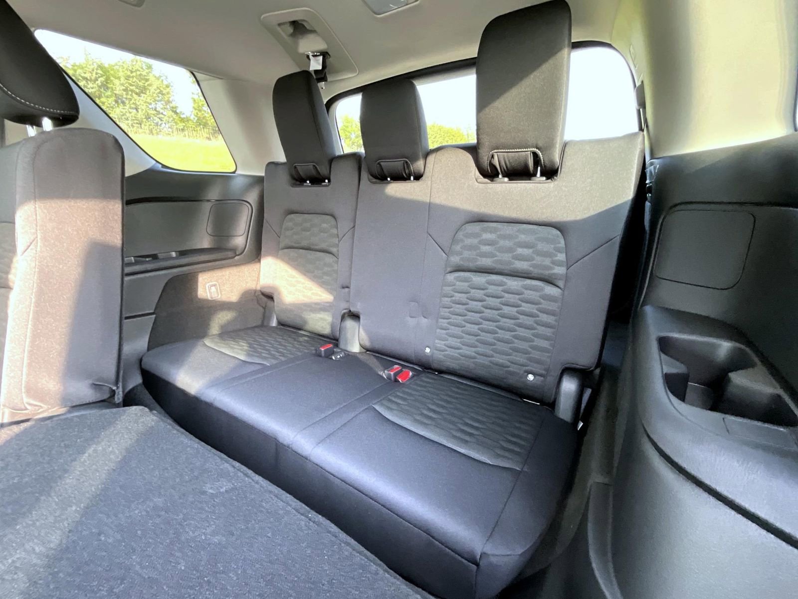 New 2025 Nissan Pathfinder S image 13