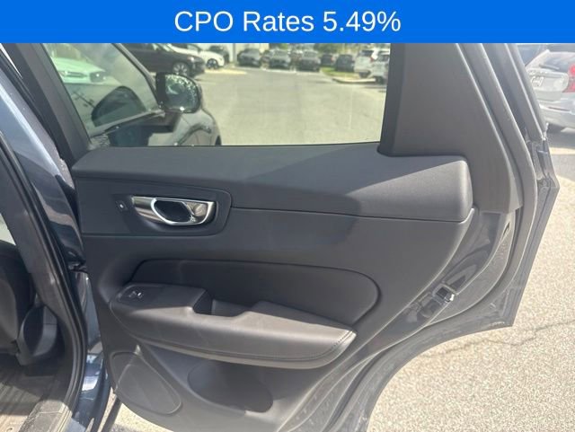 Used 2023 Volvo XC60 B5 Plus AWD/4WD image 8