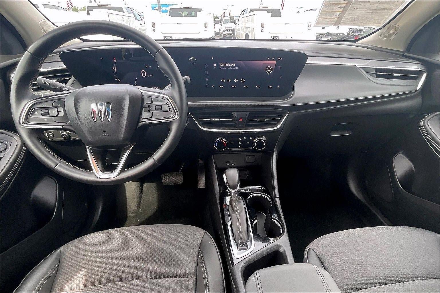 Used 2025 Buick Encore GX Preferred FWD image 15