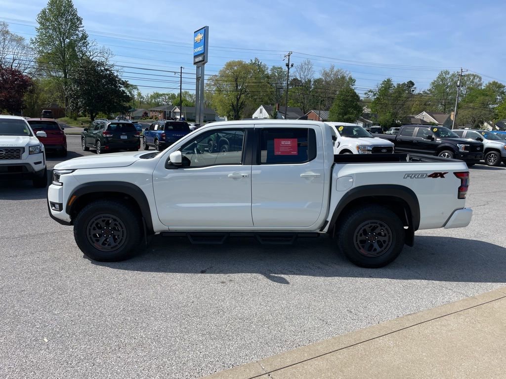 Used 2025 Nissan Frontier PRO-4X AWD/4WD image 44
