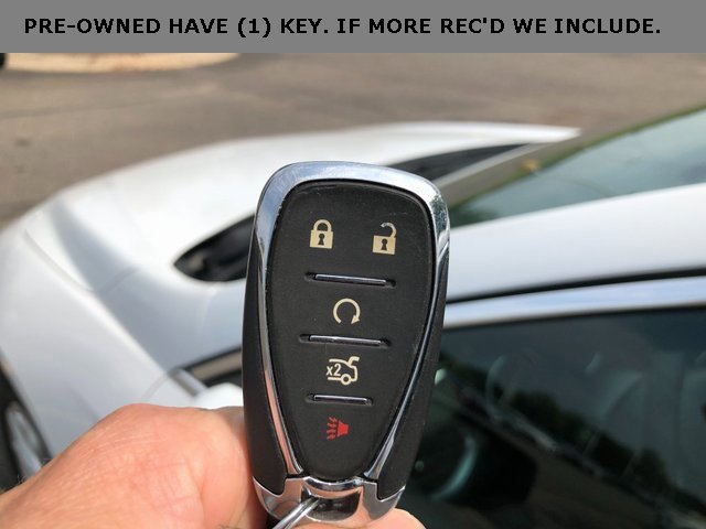 Used 2024 Chevrolet Malibu LT image 3