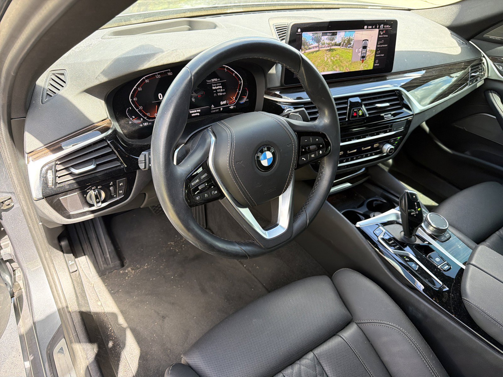 Used 2021 BMW 530i w/ Premium Package RWD image 21